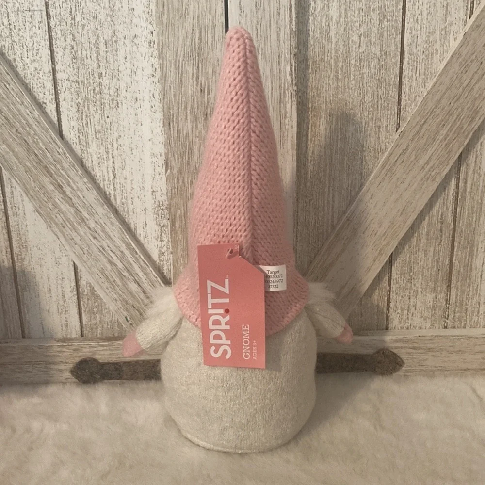 Target Spritz Valentine’s Day Gnome